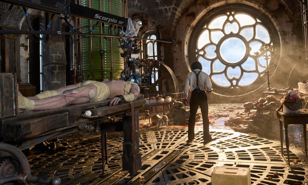 Primera imagen de Frankenstein, de Gillermo del Toro